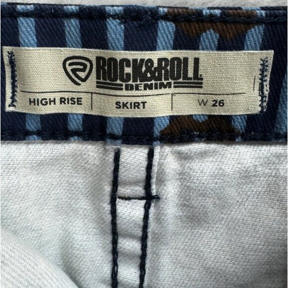 Rock & Roll Denim High Rise Skirt W 26 Blue Tribal Print Extra Stretch Advanced - Picture 7 of 7